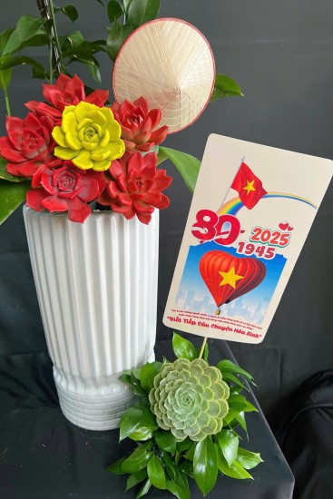 Mẫu hoa của ngày chiến thắng